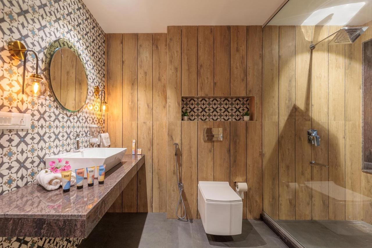 Stayvista'S The Cincin With Elegant Rooms, Snooker Table, Pool, Scenic View, And Jacuzzi لونافالا المظهر الخارجي الصورة